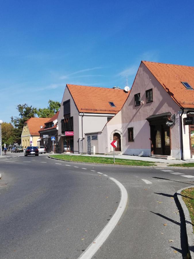 Apartman Florijan Daire Varaždin Dış mekan fotoğraf